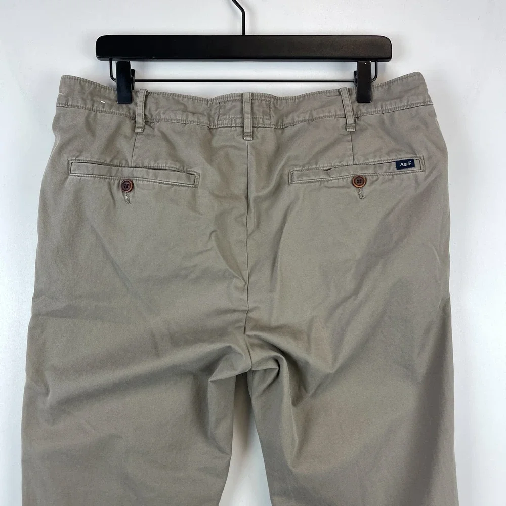 Abercrombie & Fitch Mens (34x32) Slim Straight Chino Pants Beige Cotton